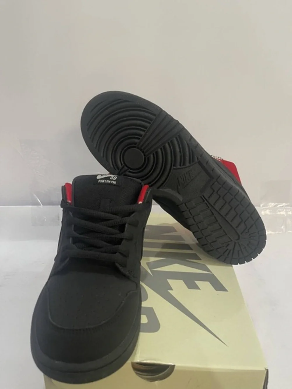 Nike low top
